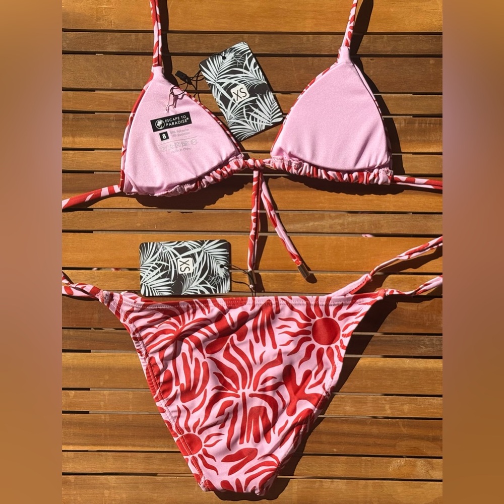 XS NWT Escape to Paradise Pink & Red Barbie pop Hawaiian Sunset Triangle Bikini - Picture 5 of 6